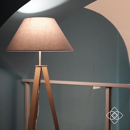 B&Bari, Via Cairoli, Le Case Di Aurelia Guesthouse ภายนอก รูปภาพ