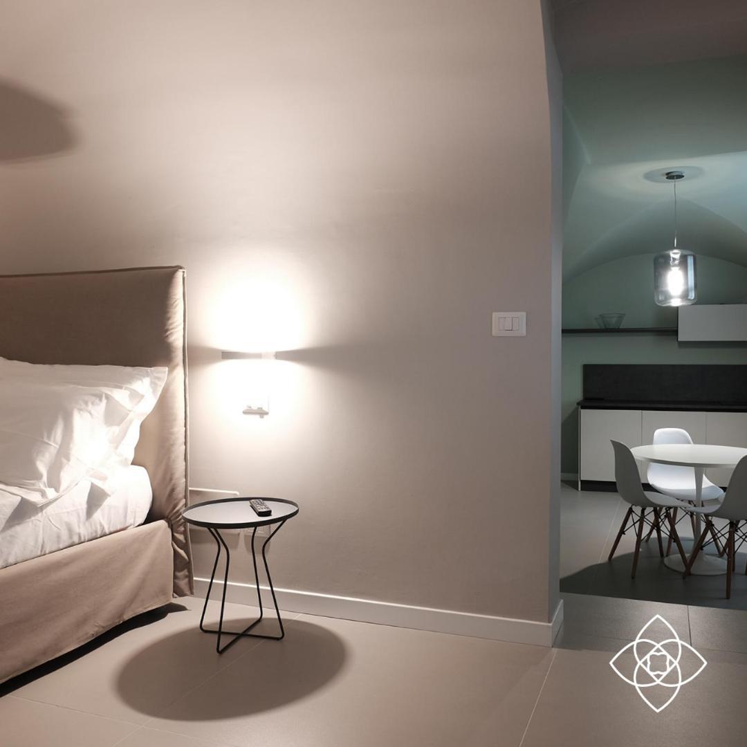 B&Bari, Via Cairoli, Le Case Di Aurelia Guesthouse ภายนอก รูปภาพ