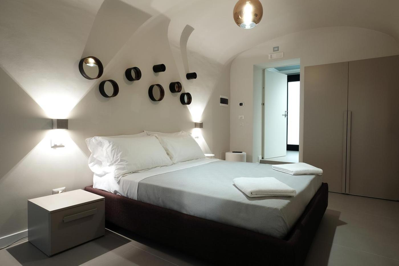 B&Bari, Via Cairoli, Le Case Di Aurelia Guesthouse ภายนอก รูปภาพ