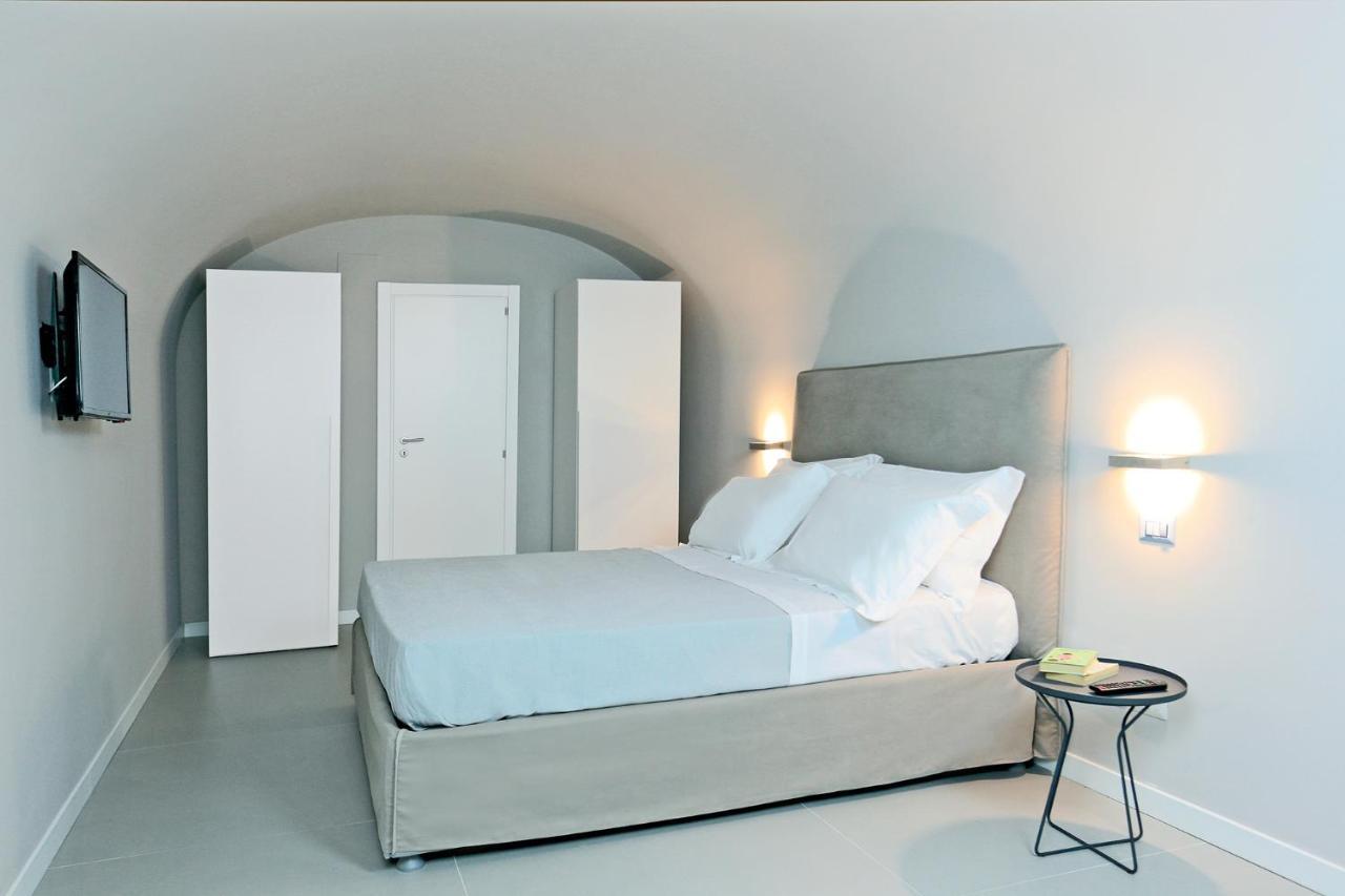 B&Bari, Via Cairoli, Le Case Di Aurelia Guesthouse ภายนอก รูปภาพ