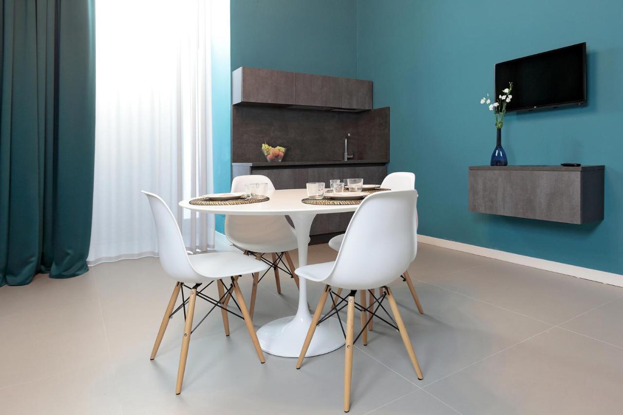 B&Bari, Via Cairoli, Le Case Di Aurelia Guesthouse ภายนอก รูปภาพ