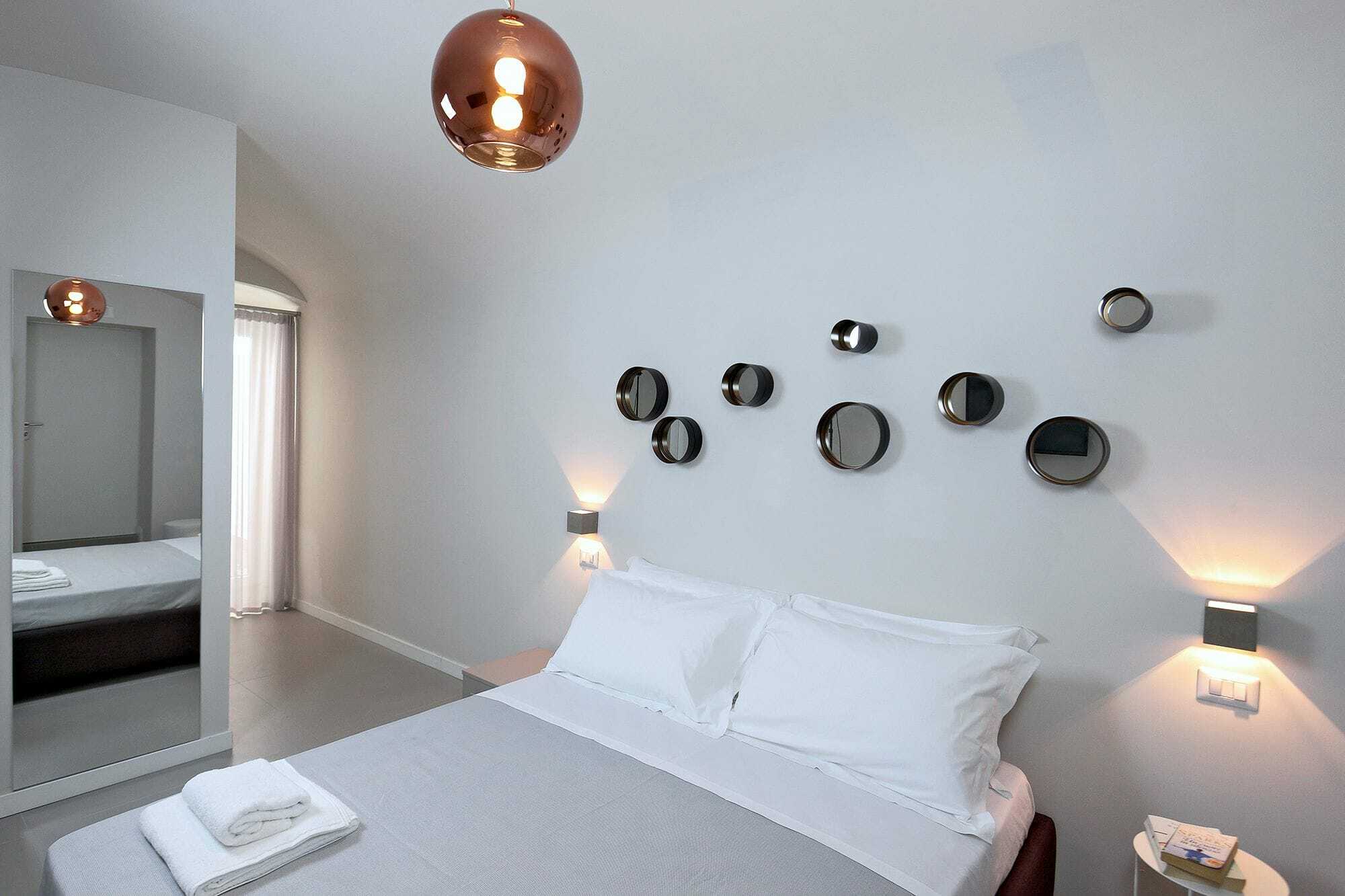 B&Bari, Via Cairoli, Le Case Di Aurelia Guesthouse ภายนอก รูปภาพ